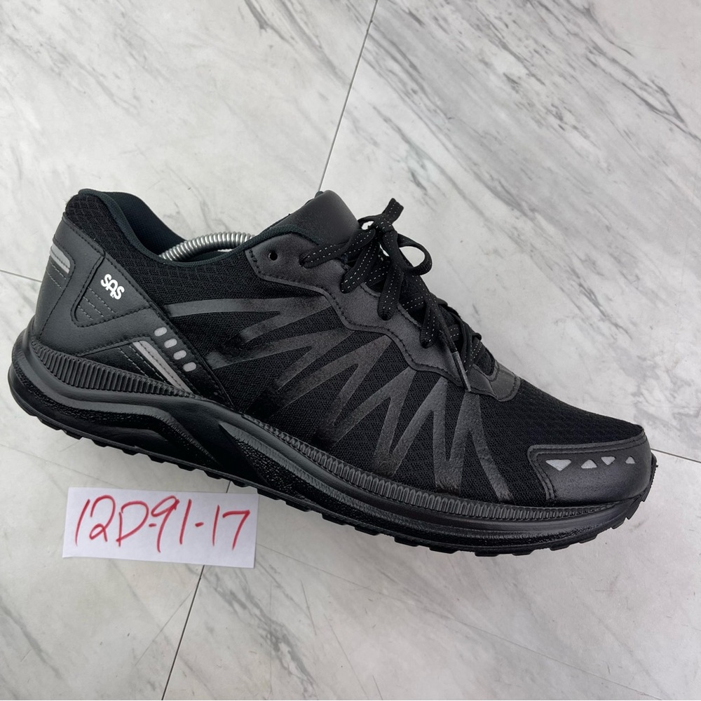 SAS Tempo Mission One Men’s 12 D Vibram Walking Persuit Black Mesh Shoes